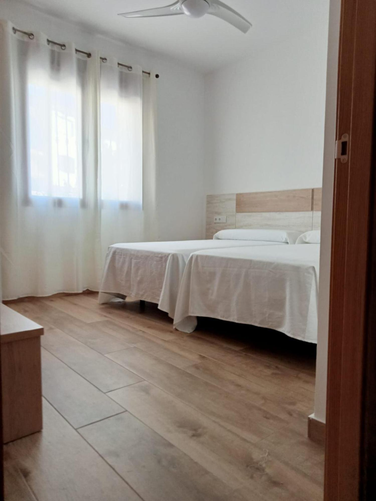 Apartamentos El Arenal Acebo Kamer foto